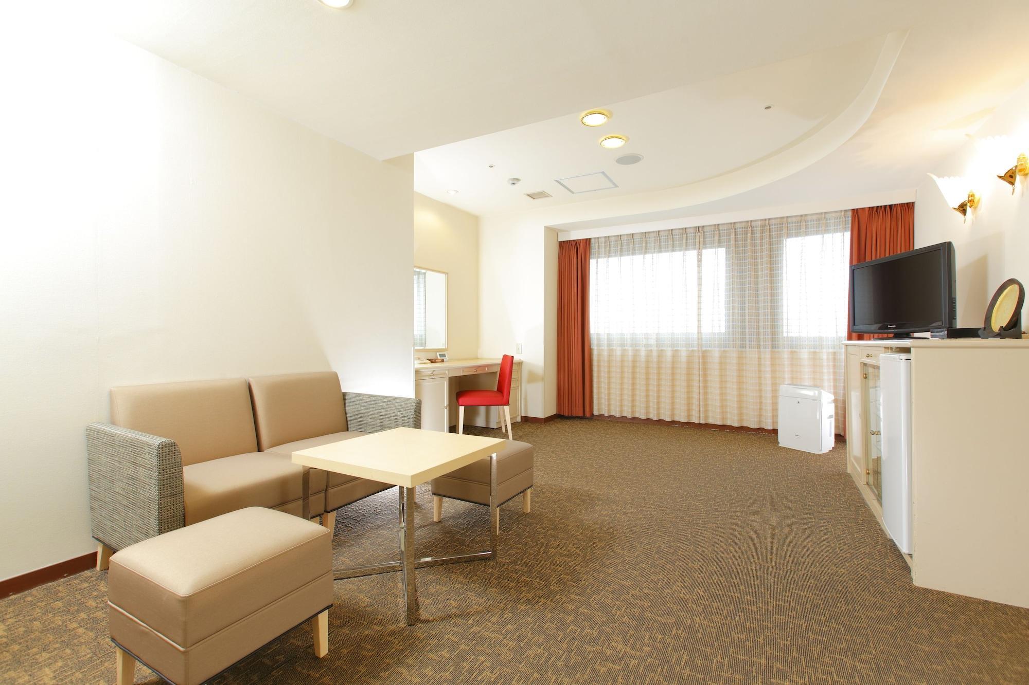 Hotel Mystays Utsunomiya Bagian luar foto